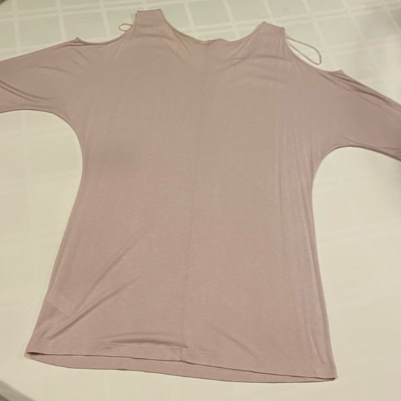 NWT Calvin Klein Women Cold Shoulder 3/4 Sleeves Top Size Large - Picture 4 of 6